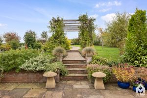 Photo 26- click for photo gallery